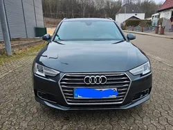 Grau Gebraucht 2018 Audi A4 Ambiente Kombi | 19.900 € (Guter Preis)