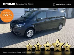 Obsidianschwarz Gebraucht 2022 Mercedes Vito Van / Kleinbus | 35.557 € (Teuer)
