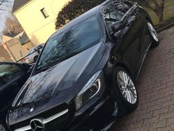 Schwarz Gebraucht 2015 Mercedes CLA180 Shooting Brake AMG line Kombi | 18.500 € (Etwas zu teuer)