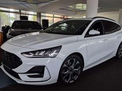 Weiß Gebraucht 2023 Ford Focus ST-Line Kombi | 16.990 € (Etwas zu teuer)