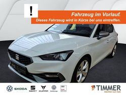 Weiß Gebraucht 2025 Seat Leon FR-Line Limousine | 29.990 € (Fairer Preis)