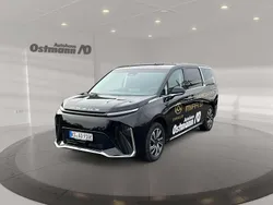 Obsidian black met. Gebraucht 2024 Maxus MIFA 9 Van / Kleinbus | 42.907 € (Superpreis)