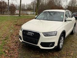 Weiß Gebraucht 2013 Audi Q3 SUV | 11.300 € (Fairer Preis)