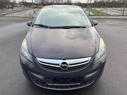 Grau Gebraucht 2014 Opel Corsa Color Edition Limousine | 2.990 € (Superpreis)