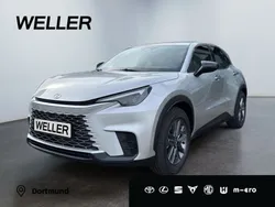 Silber Neu 2025 Lexus LBX SUV | 35.890 € (Fairer Preis)