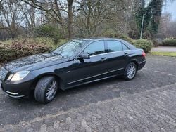 Schwarz Gebraucht 2011 Mercedes E350 Limousine | 7.200 € (Guter Preis)