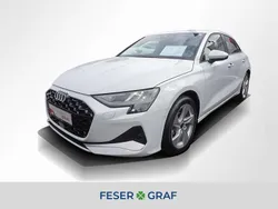 Gletscherweiß metallic Gebraucht 2024 Audi A3 Advanced Plus Limousine | 35.940 € (Teuer)