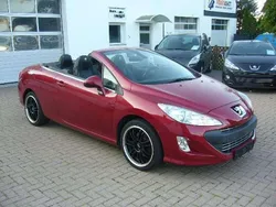 Rot Gebraucht 2010 Peugeot 308 CC Platinum Cabrio | 8.994 € (Teuer)