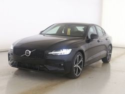 Onyx black / metallic Gebraucht 2024 Volvo S60 Plus Limousine | 33.990 € (Superpreis)