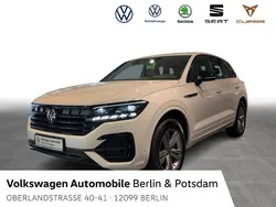 Oryxwhite perlmutteffekt Gebraucht 2022 VW Touareg R-line SUV | 51.870 € (Superpreis)