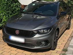 Grau Gebraucht 2020 Fiat Tipo S Kombi | 15.000 € (Fairer Preis)