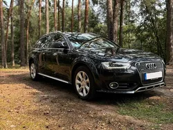 Blau Gebraucht 2015 Audi A4 Allroad Kombi | 13.800 € (Fairer Preis)
