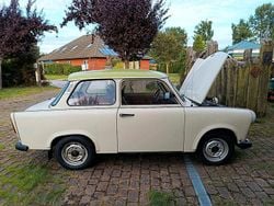 Beige Gebraucht 1988 Trabant 601 Limousine | 3.654 €