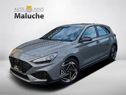 Shadow grey / sol Gebraucht 2024 Hyundai i30 N Line Limousine | 27.490 € (Etwas zu teuer)
