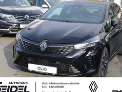 Schwarz Neu 2024 Renault Clio V Techno Limousine | 23.295 € (Fairer Preis)