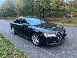 Schwarz Gebraucht 2014 Audi A8 Ambiente Limousine | 22.700 € (Superpreis)