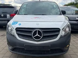 Weiß Gebraucht 2017 Mercedes Citan 108 Van / Kleinbus | 3.950 € (Superpreis)
