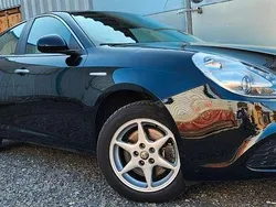 Grau Gebraucht 2012 Alfa Romeo Giulietta Turismo Kleinwagen | 8.300 € (Etwas zu teuer)