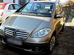 Gold Gebraucht 2005 Mercedes A170 Kleinwagen | 5.454 €