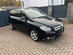 Schwarz Gebraucht 2012 Mercedes B180 Van / Kleinbus | 8.990 € (Guter Preis)