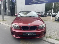 Vermilionrot Gebraucht 2011 BMW 118 Cabriolet Advantage Cabrio | 11.950 € (Fairer Preis)