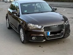 Braun Gebraucht 2012 Audi A1 Sportback Kleinwagen | 10.000 € (Etwas zu teuer)
