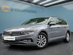 Grau Gebraucht 2023 VW Passat Kombi | 28.949 € (Fairer Preis)