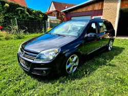 Schwarz Gebraucht 2004 Opel Astra Kombi | 3.000 € (Fairer Preis)