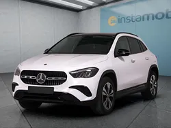 Weiß Gebraucht 2025 Mercedes GLA180 SUV | 40.849 € (Teuer)