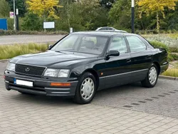 Grün Gebraucht 1996 Lexus LS400 Limousine | 13.999 €