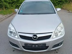 Silber Gebraucht 2006 Opel Vectra Cosmo Limousine | 2.400 € (Fairer Preis)