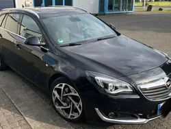 Schwarz Gebraucht 2015 Opel Insignia Kombi | 7.700 € (Fairer Preis)