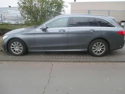 Grau Gebraucht 2019 Mercedes C200 AMG line Kombi | 16.800 € (Fairer Preis)