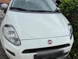Weiß Gebraucht 2017 Fiat Punto Kleinwagen | 6.200 € (Fairer Preis)