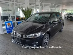 Schwarz Gebraucht 2016 VW Golf Sportsvan Allstar Van / Kleinbus | 13.450 € (Fairer Preis)