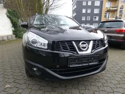 Black (m) Gebraucht 2012 Nissan Qashqai I-Way SUV | 11.900 € (Teuer)