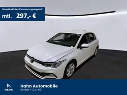 Weiß Gebraucht 2024 VW Golf VIII Life Limousine | 24.895 € (Guter Preis)