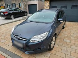 Blau Gebraucht 2011 Ford Focus Kombi | 3.000 € (Fairer Preis)