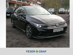 Deep black perleffekt Gebraucht 2024 VW Golf VIII R-line Limousine | 28.450 € (Guter Preis)