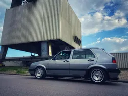 Grau Gebraucht 1991 VW Golf II Kleinwagen | 6.500 €