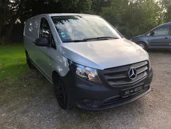 Silber Gebraucht 2020 Mercedes Vito Van / Kleinbus | 13.499 €