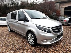 Silber Gebraucht 2016 Mercedes V220 Edition Van / Kleinbus | 19.950 €