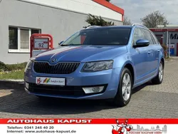Blau Gebraucht 2013 Skoda Octavia Elegance Kombi | 6.490 € (Superpreis)