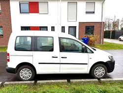 Weiß Gebraucht 2014 VW Caddy Startline Van / Kleinbus | 14.200 €