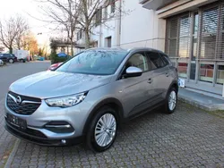 Grau Gebraucht 2018 Opel Grandland X SUV | 13.350 € (Fairer Preis)
