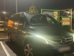 Schwarz Gebraucht 2016 Mercedes V250 Van / Kleinbus | 28.500 € (Fairer Preis)