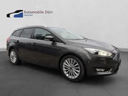 Grau Gebraucht 2017 Ford Focus Titanium Limousine | 15.900 € (Teuer)