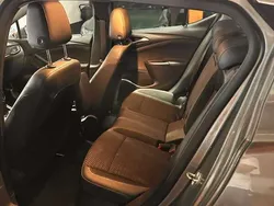 Grau Gebraucht 2017 Opel Astra Business Limousine | 9.400 € (Fairer Preis)