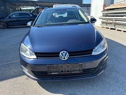 Blau Gebraucht 2015 VW Golf VII Trendline Kombi | 4.650 € (Superpreis)