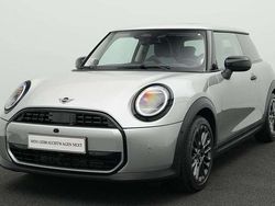 Grau Gebraucht 2024 Mini Cooper Classic Kleinwagen | 25.898 € (Fairer Preis)